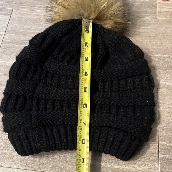 Fur Pom Pom Knit Beanie - Picture 7 of 7